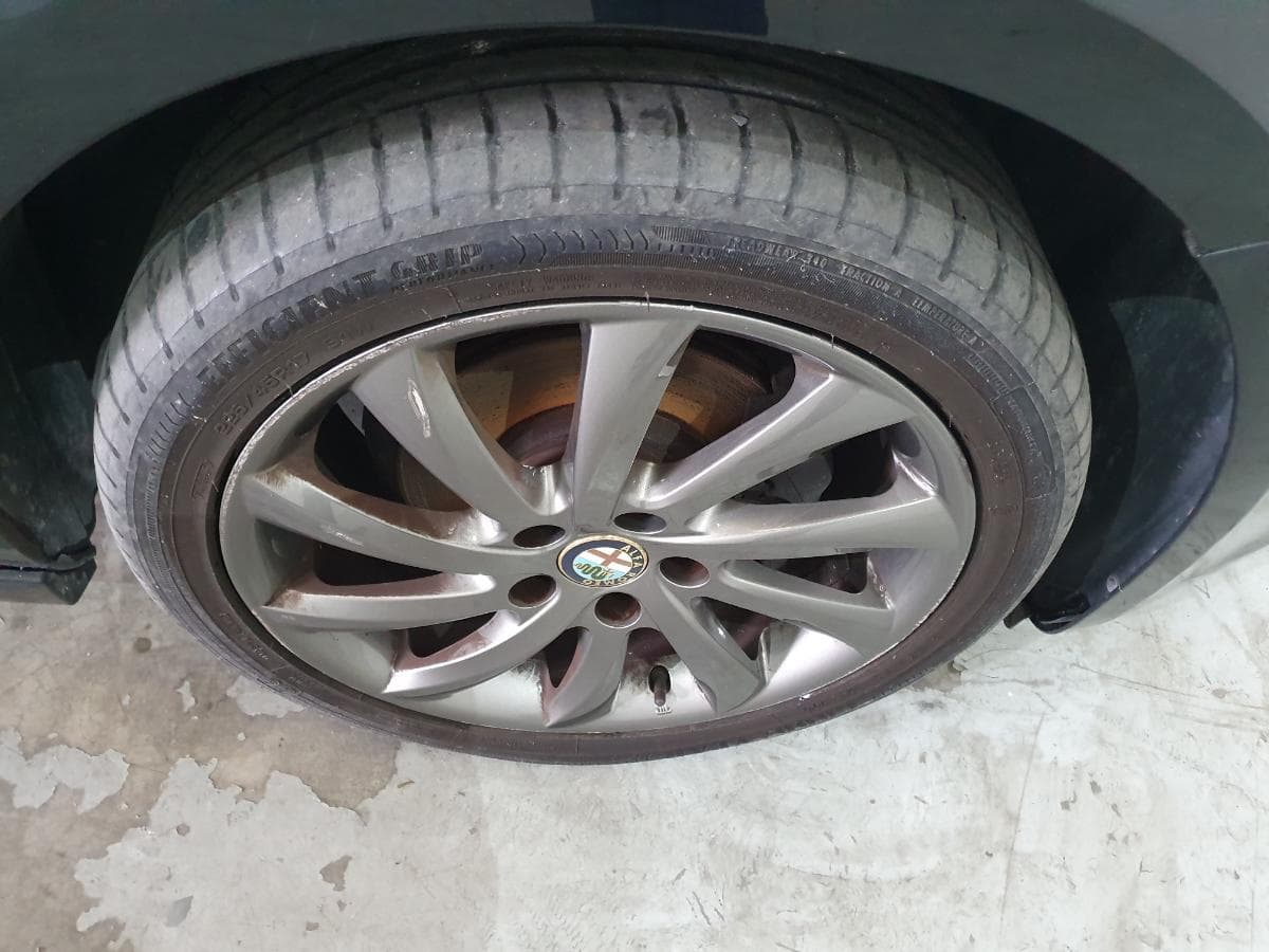 Alfa Romeo Giulietta 1.6 JTD · Ano 2012 — imagen 18