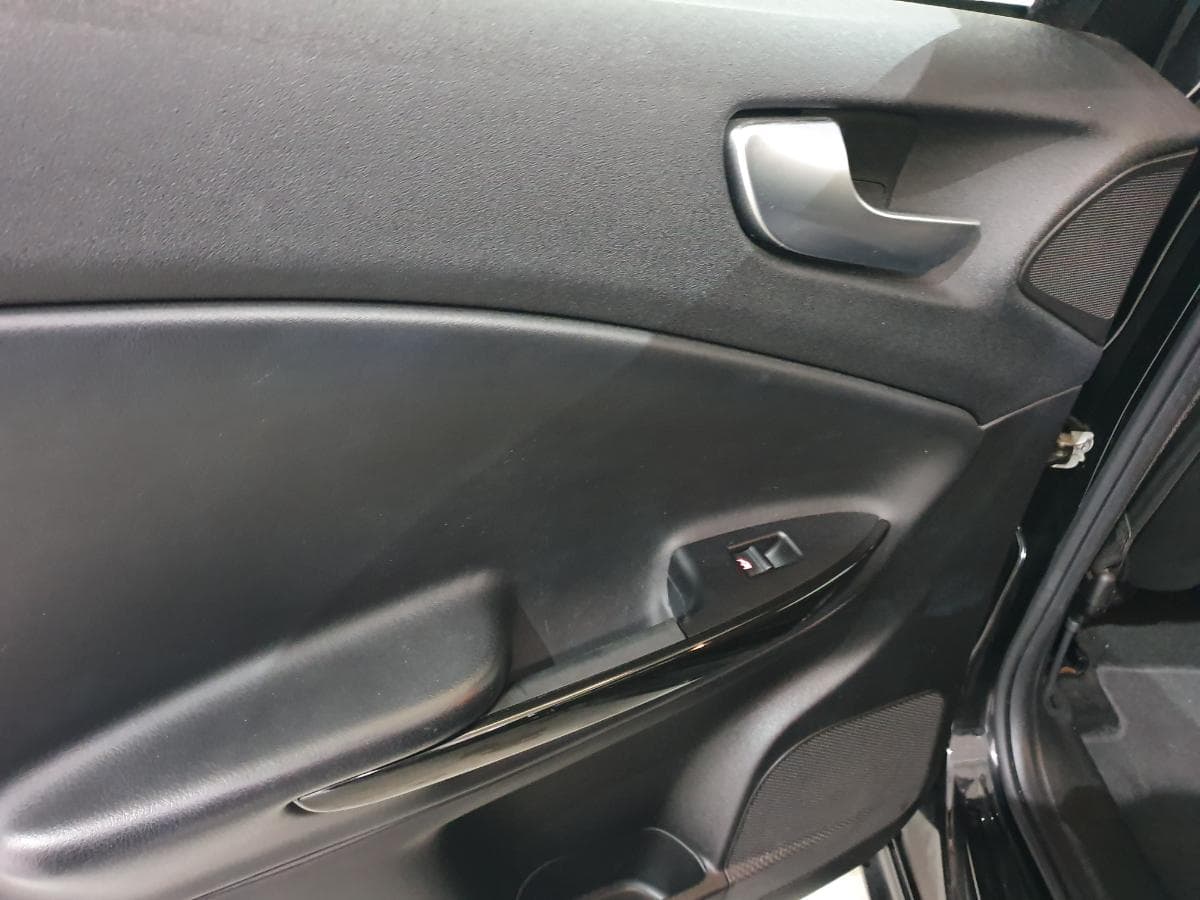 Alfa Romeo Giulietta 1.6 JTD · Ano 2012 — imagen 26