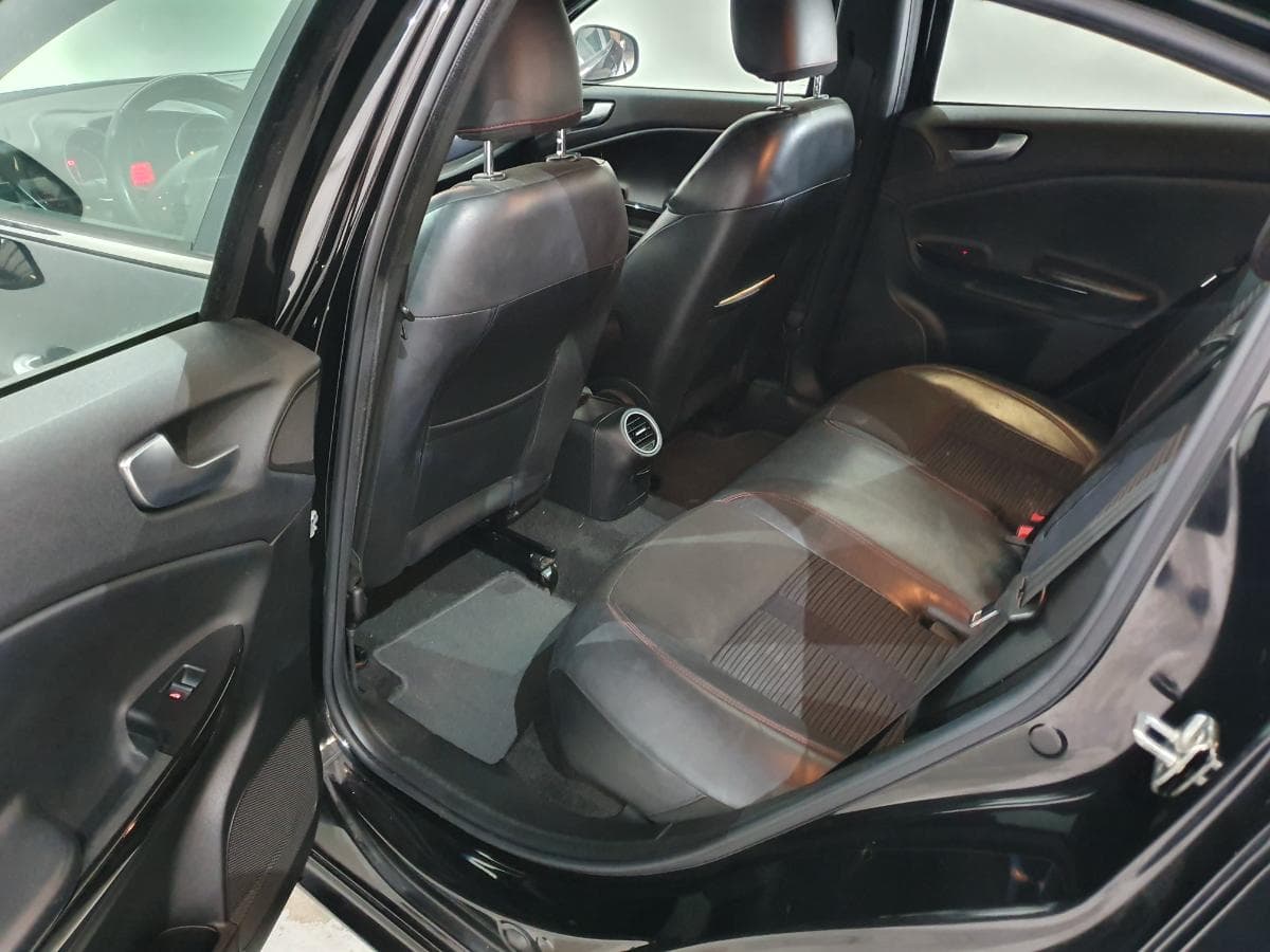 Alfa Romeo Giulietta 1.6 JTD · Ano 2012 — imagen 27