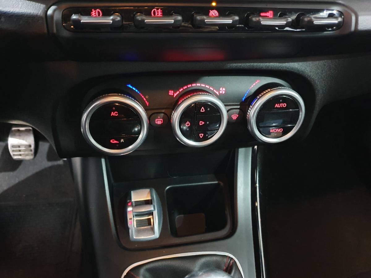 Alfa Romeo Giulietta 1.6 JTD · Ano 2012 — imagen 31