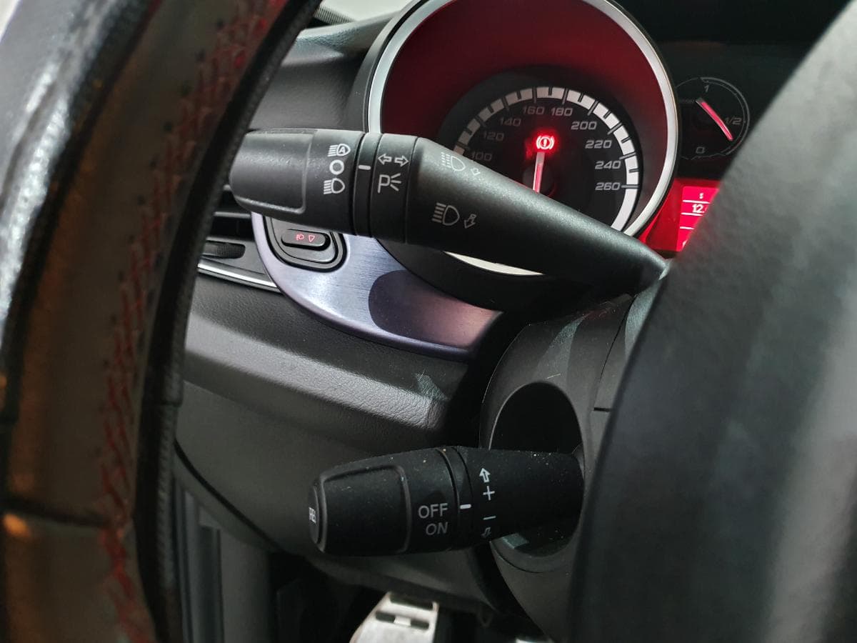 Alfa Romeo Giulietta 1.6 JTD · Ano 2012 — imagen 39
