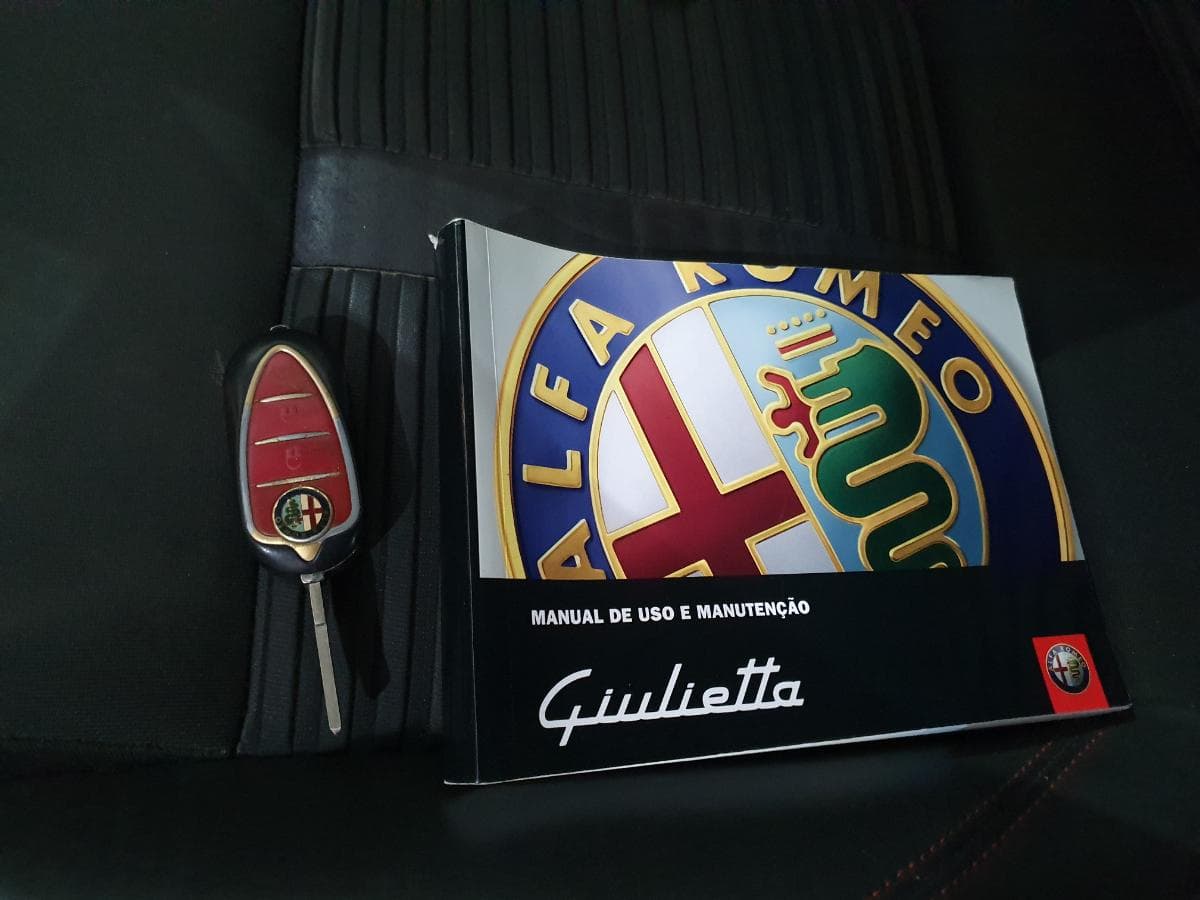 Alfa Romeo Giulietta 1.6 JTD · Ano 2012 — imagen 45