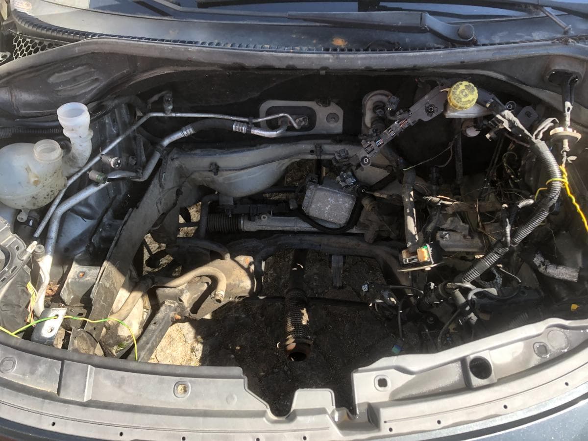 Peugeot 207 SW · Ano 2008 — image 14