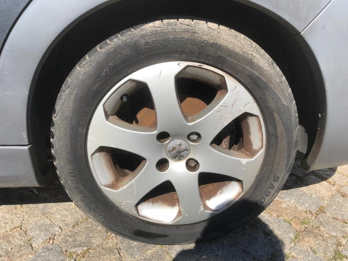Peugeot 207 SW · Ano 2008 — image 17