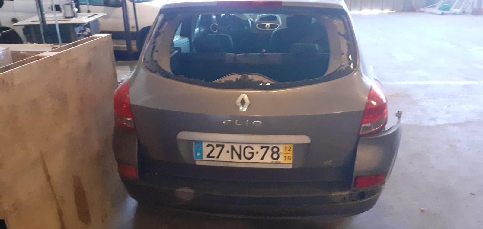Renault Clio III Grandtour 1.5 DCI · Ano 2012 — imagen 9