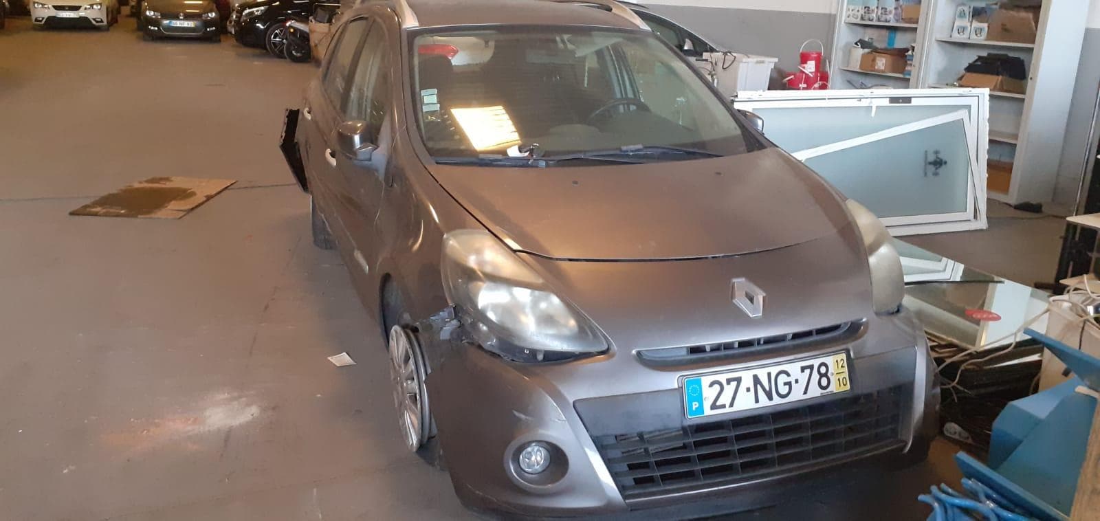 Renault Clio III Grandtour 1.5 DCI · Ano 2012 — imagen 3
