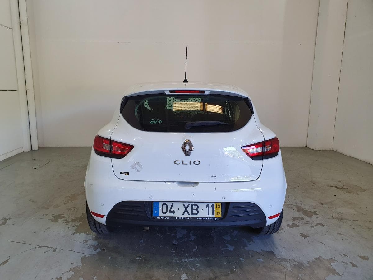 Renault Clio 1.5 DCI · Ano 2019 — image 9