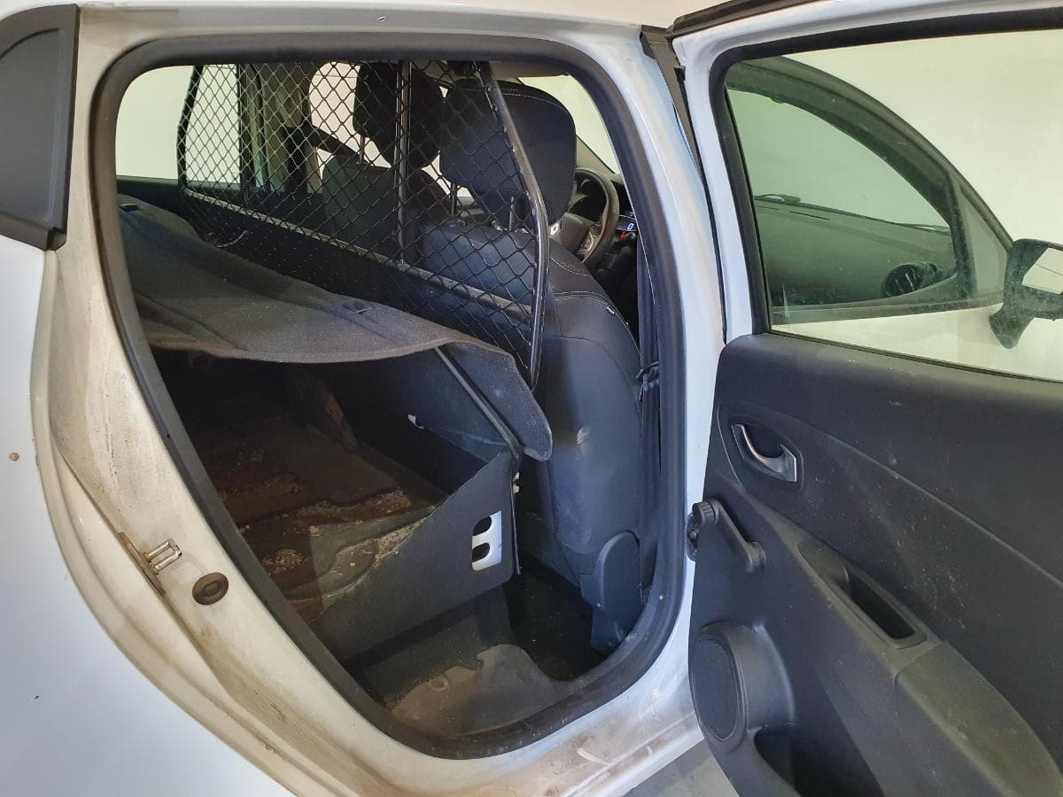 Renault Clio 1.5 DCI · Ano 2019 — image 21