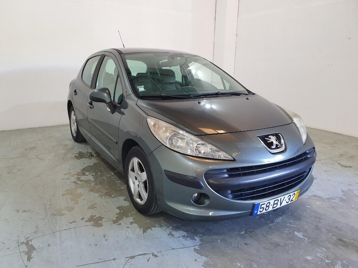 Peugeot 207 1.4 HDI · Ano 2006 — image 1