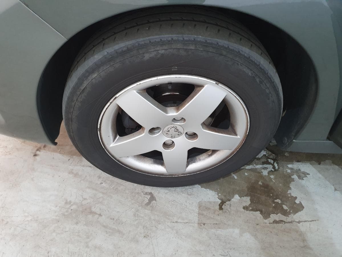Peugeot 207 1.4 HDI · Ano 2006 — image 32