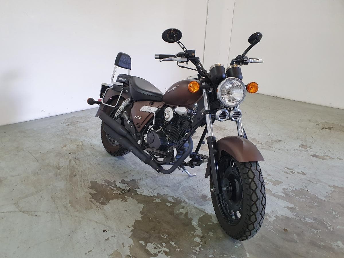 Keeway Superlight 125 · Ano 2014 — image 1