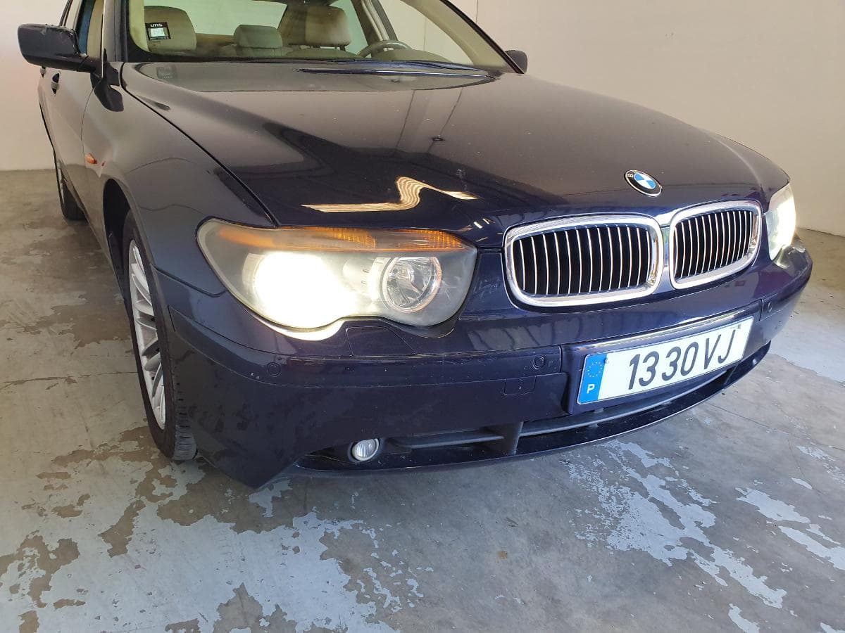 BMW 730D · Ano 2003 — image 3