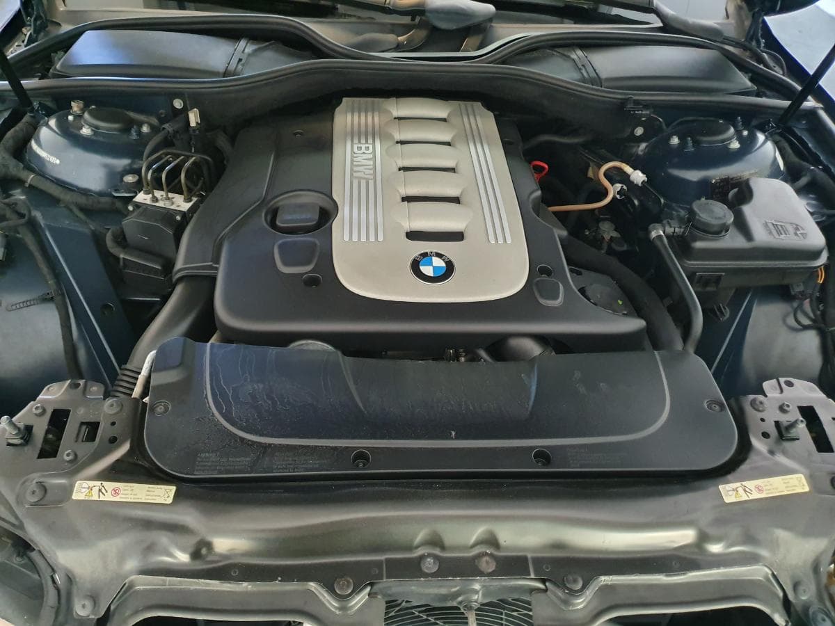 BMW 730D · Ano 2003 — image 5