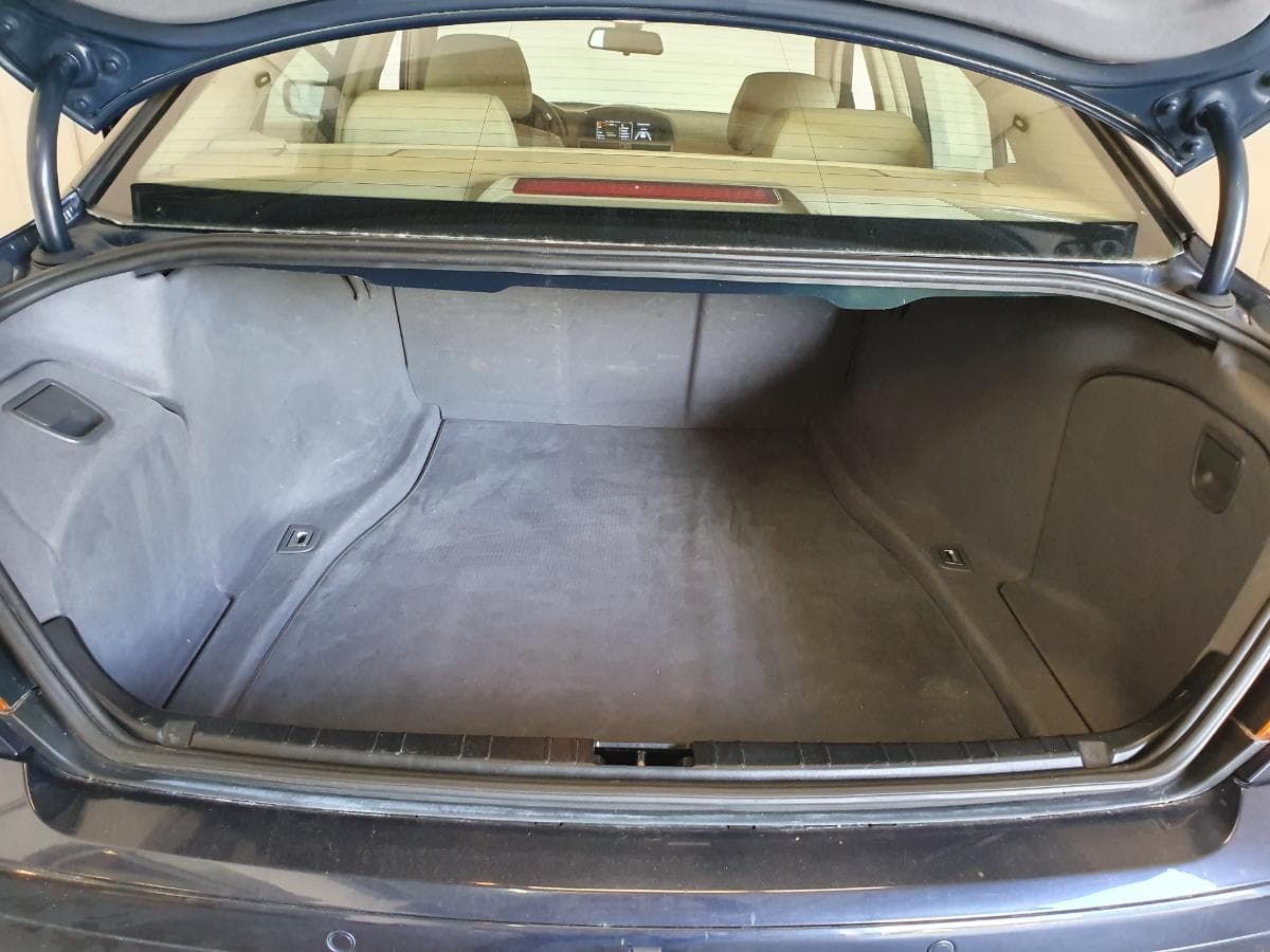BMW 730D · Ano 2003 — image 11