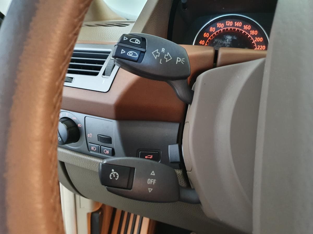 BMW 730D · Ano 2003 — image 22