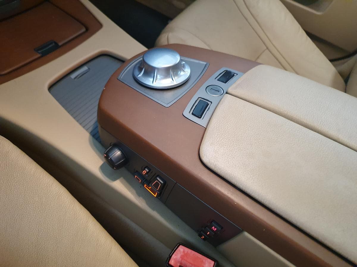 BMW 730D · Ano 2003 — image 27