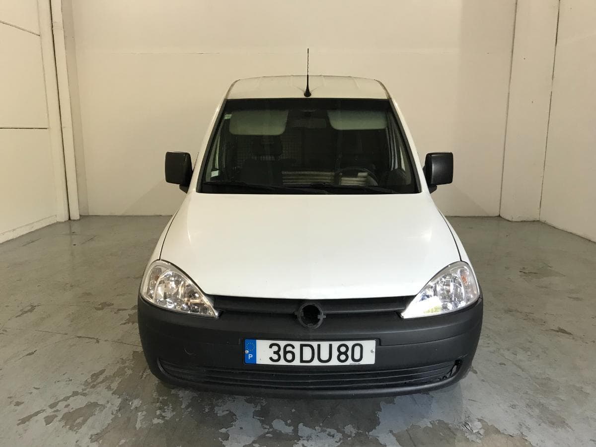 Opel Combo 1.3CDTI · Ano 2007 — image 3
