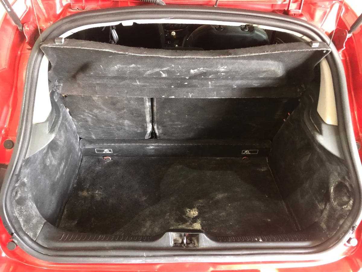 Renault Clio 1.5 DCI · Ano 2013 — imagen 8