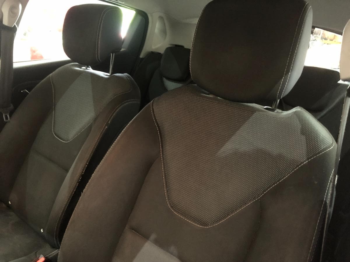 Renault Clio 1.5 DCI · Ano 2013 — imagen 30
