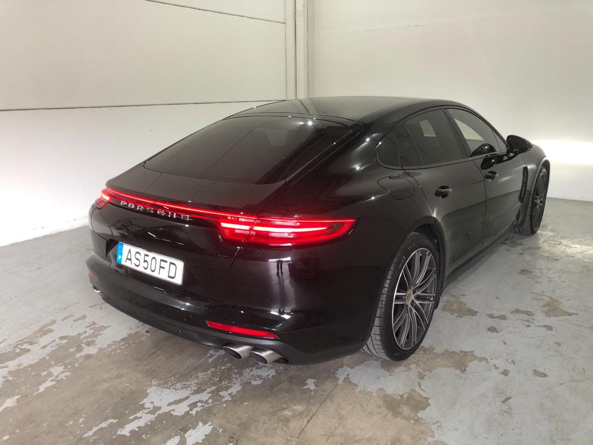 Porsche Panamera 4S · Ano 2017 — imagen 12