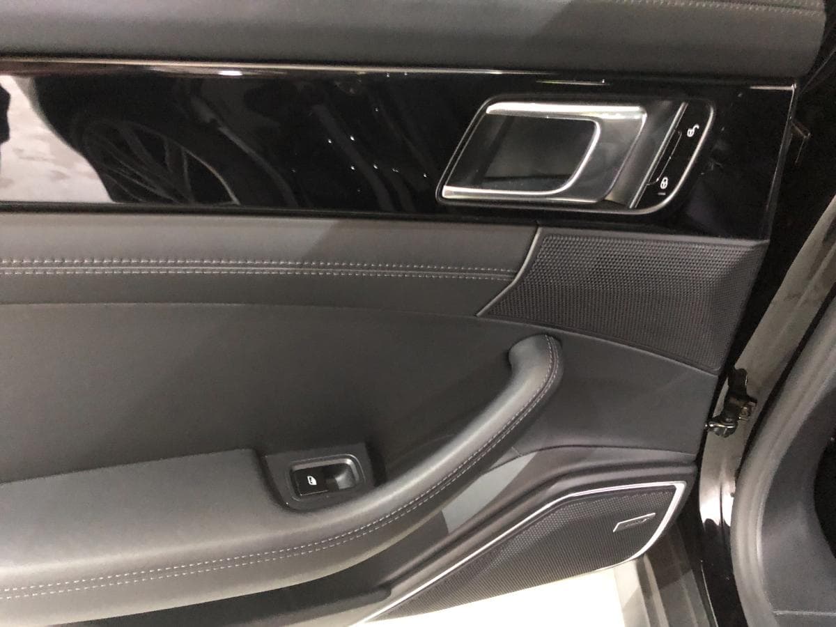 Porsche Panamera 4S · Ano 2017 — imagen 19