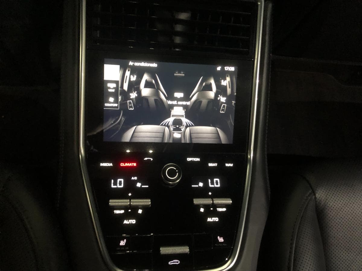 Porsche Panamera 4S · Ano 2017 — imagen 24