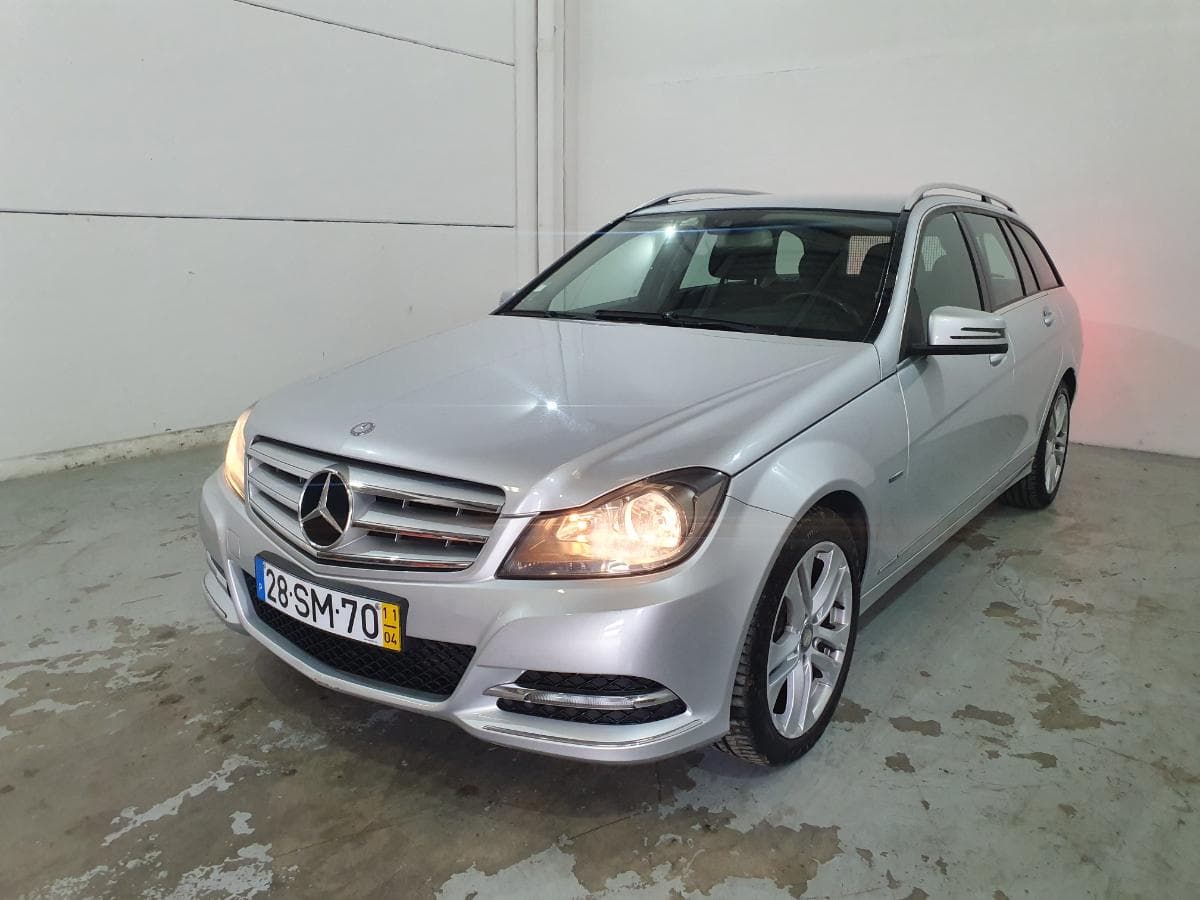Mercedes-Benz C220 CDI · Ano 2011 — imagen 3