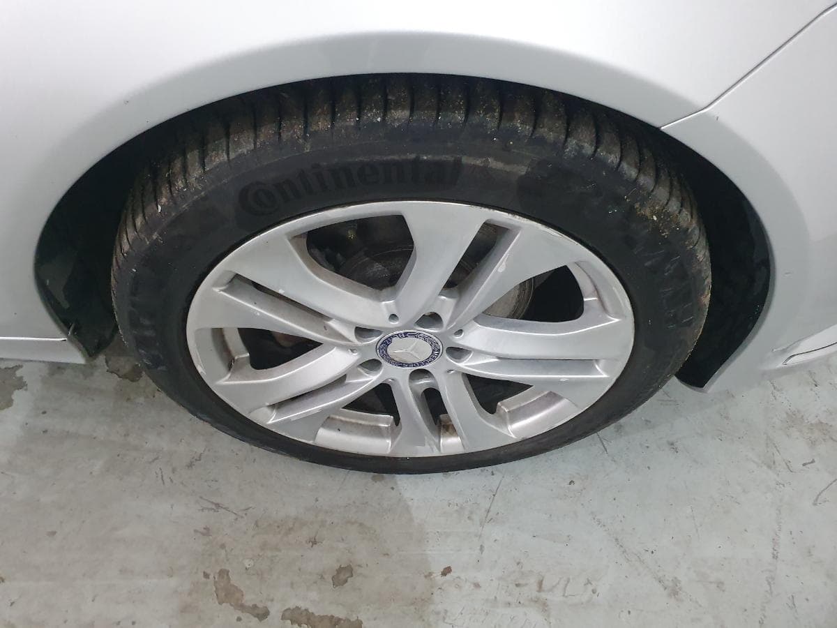 Mercedes-Benz C220 CDI · Ano 2011 — imagen 19