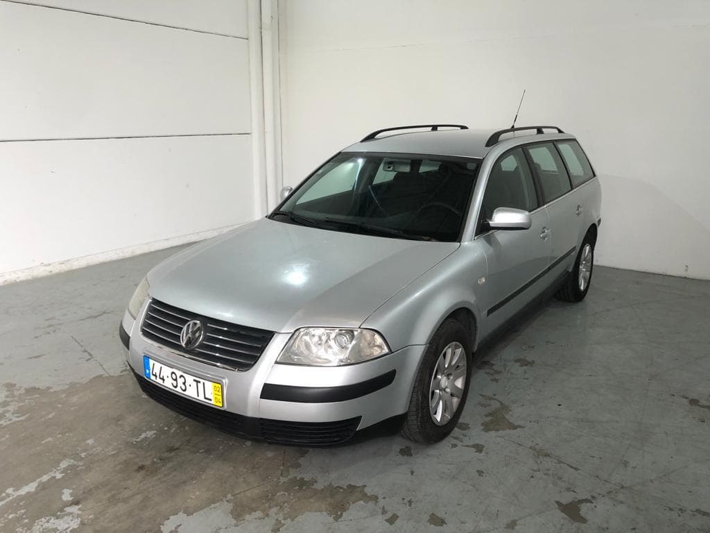Volkswagen Passat TDI · Ano 2002 — image 2