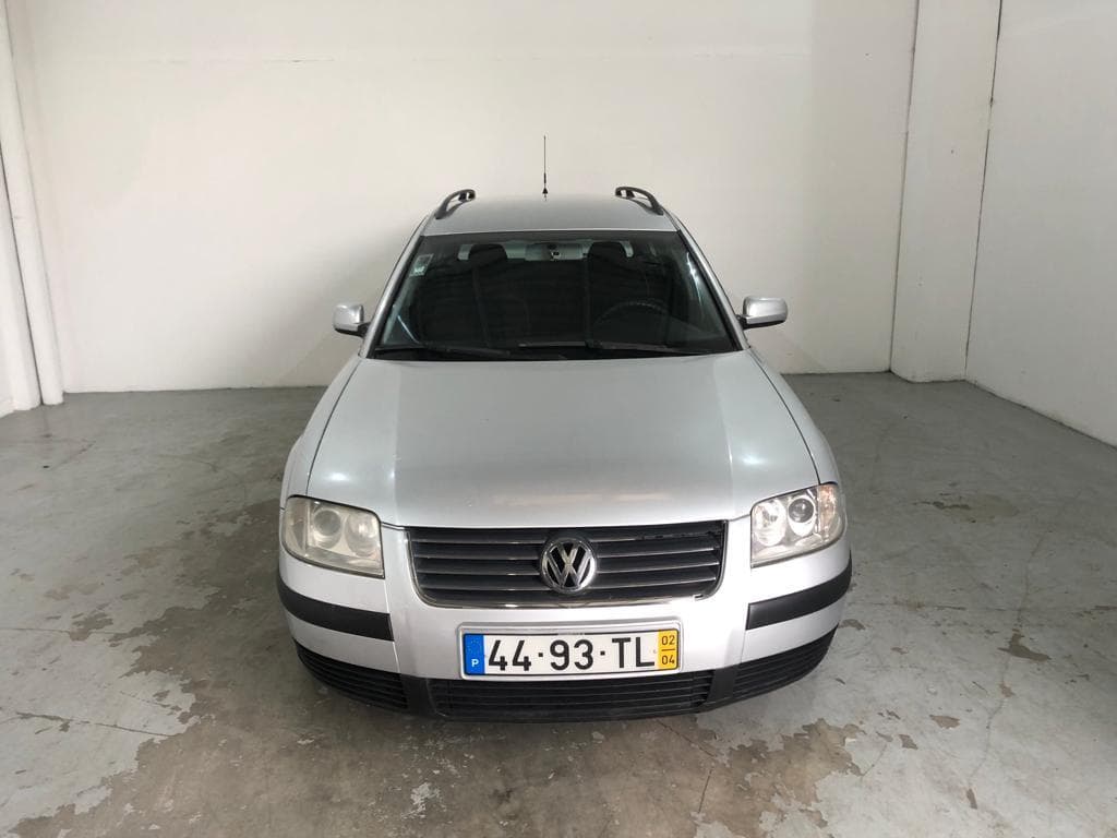 Volkswagen Passat TDI · Ano 2002 — image 3