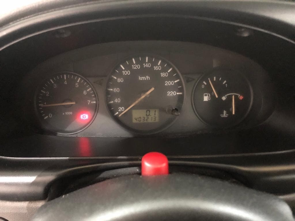 Ford Fiesta Van 1.8 · Ano 1999 — imagem 22