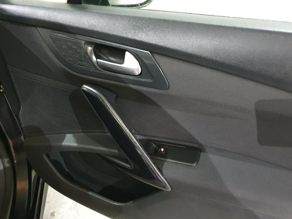 Peugeot 508 SW 1.6 HDI · Ano 2013 — image 30
