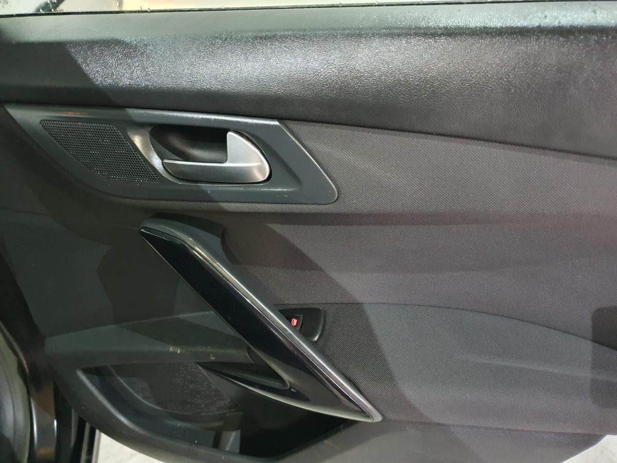 Peugeot 508 SW 1.6 HDI · Ano 2013 — image 33