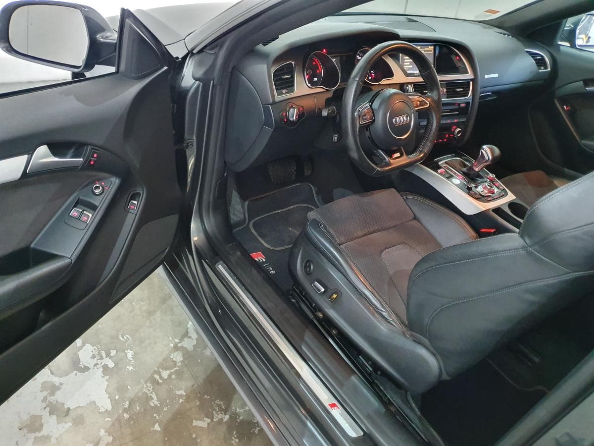 Audi A5 2.0 TDI Coupé · Ano 2014 — imagen 17