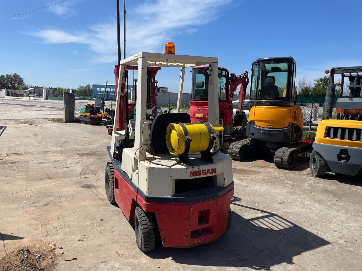 Empilhador Nissan 1500kg — imagem 6