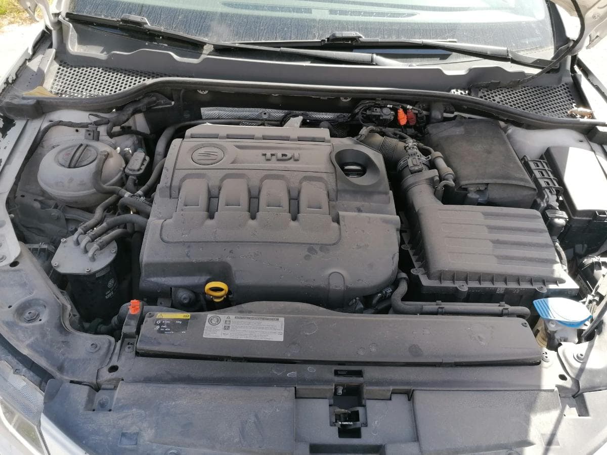 Seat Leon 1.6TDI · Ano 2013 — imagen 6