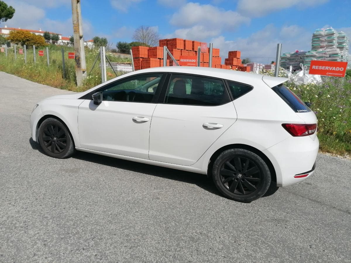 Seat Leon 1.6TDI · Ano 2013 — imagen 4