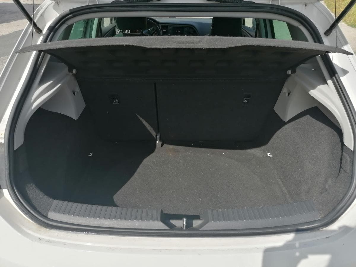 Seat Leon 1.6TDI · Ano 2013 — imagen 9