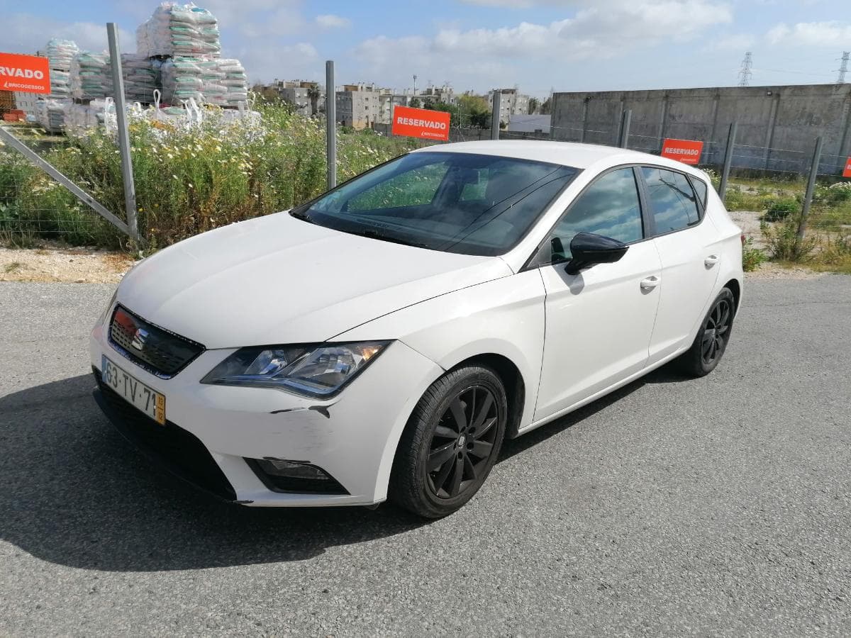 Seat Leon 1.6TDI · Ano 2013 — imagen 2