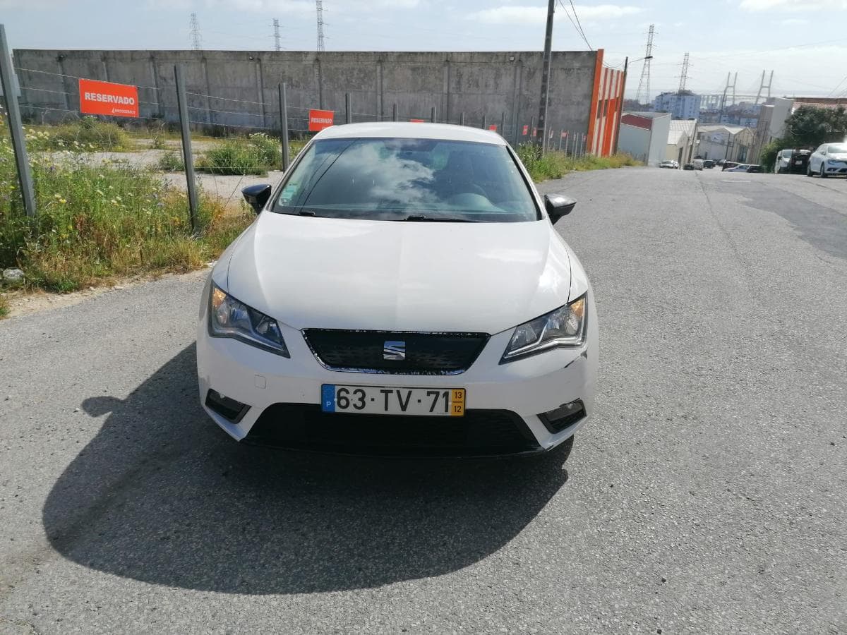 Seat Leon 1.6TDI · Ano 2013 — imagen 5