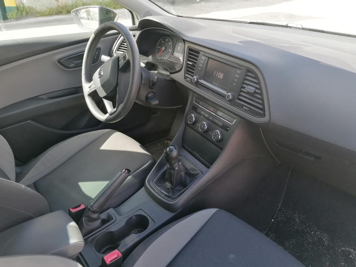 Seat Leon 1.6TDI · Ano 2013 — imagen 14