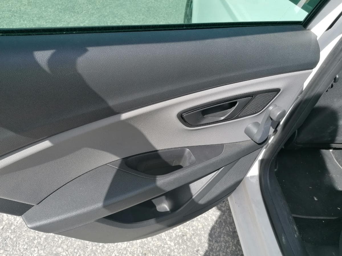 Seat Leon 1.6TDI · Ano 2013 — imagen 18
