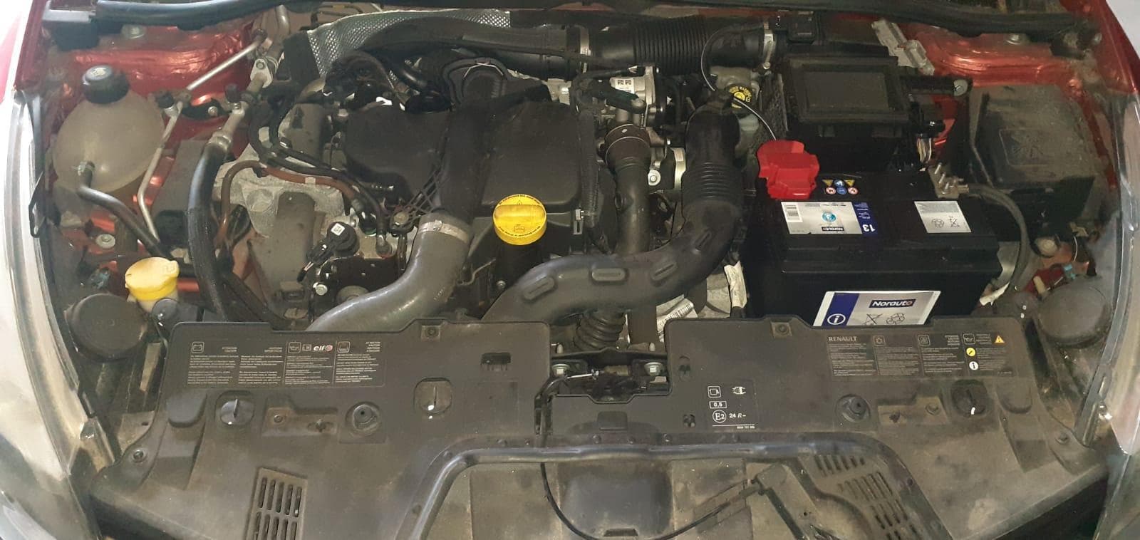 Renault Clio 1.5DCI · Ano 2015 — imagen 10
