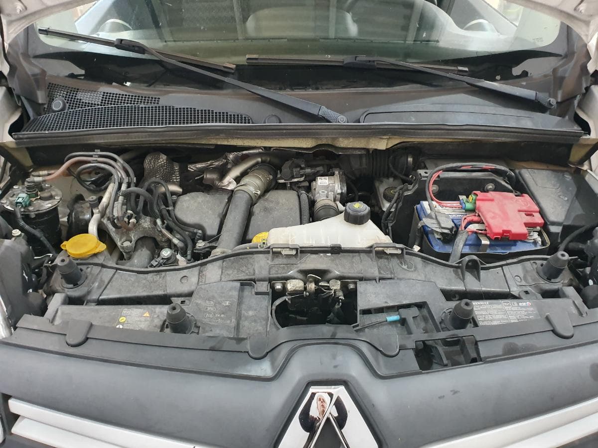 Renault Kangoo 1.5 DCI · Ano 2015 — image 3