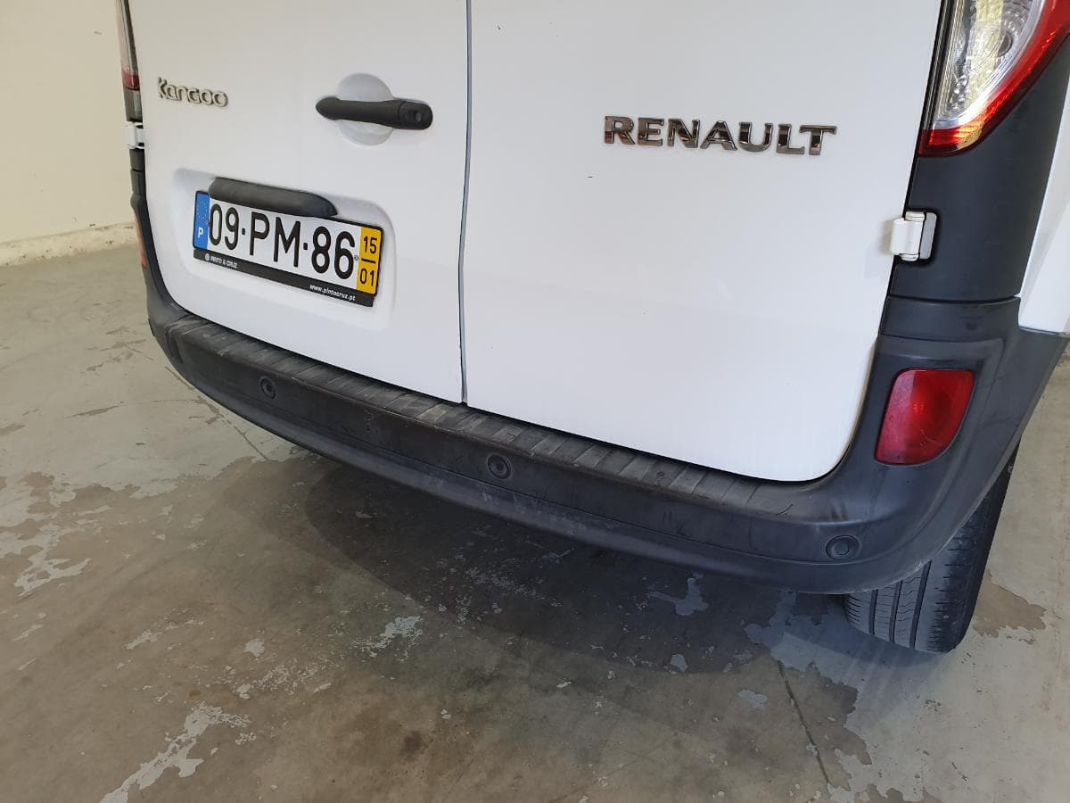 Renault Kangoo 1.5 DCI · Ano 2015 — image 10