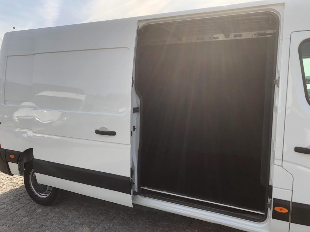 Renault Master · Ano 2017 — image 8