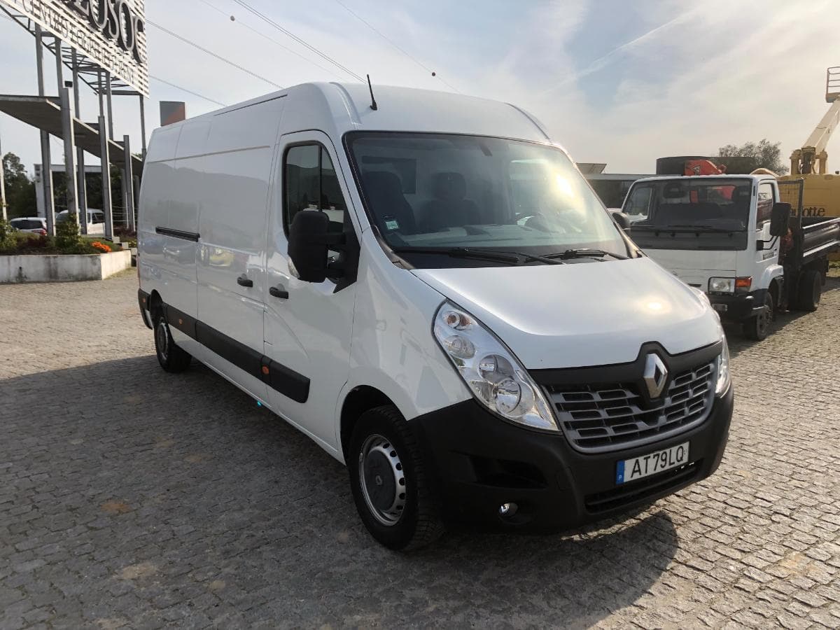 Renault Master · Ano 2017 — image 1