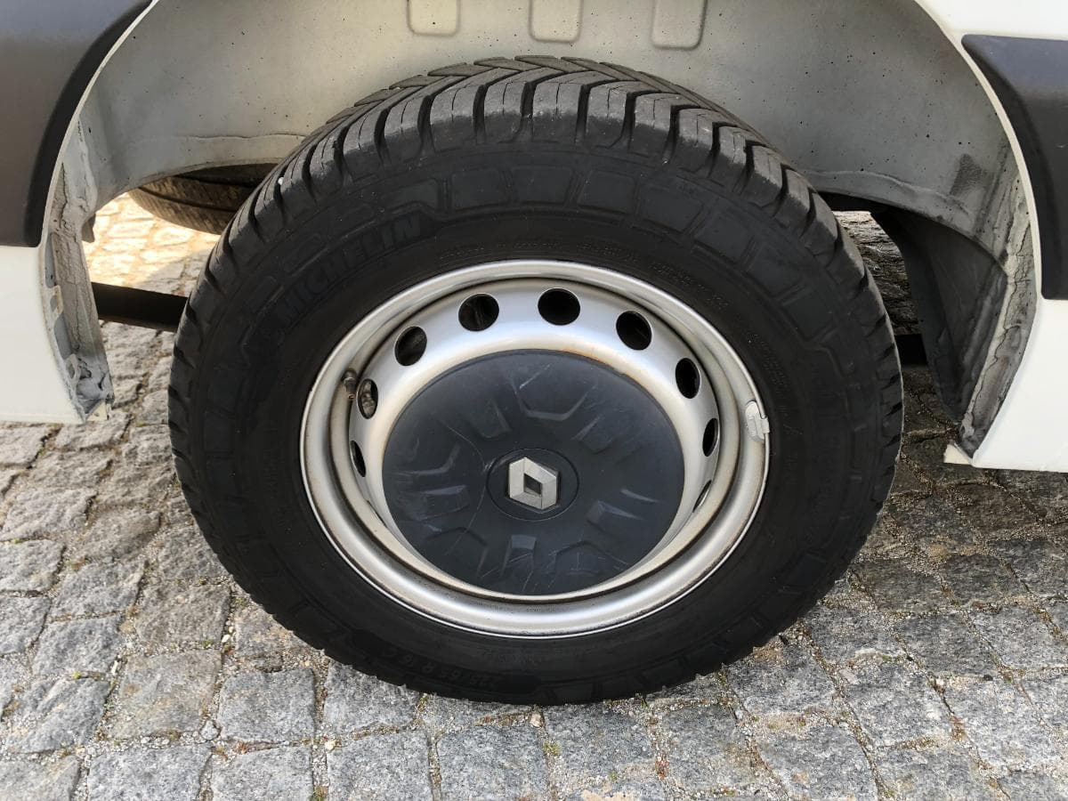 Renault Master · Ano 2017 — image 18