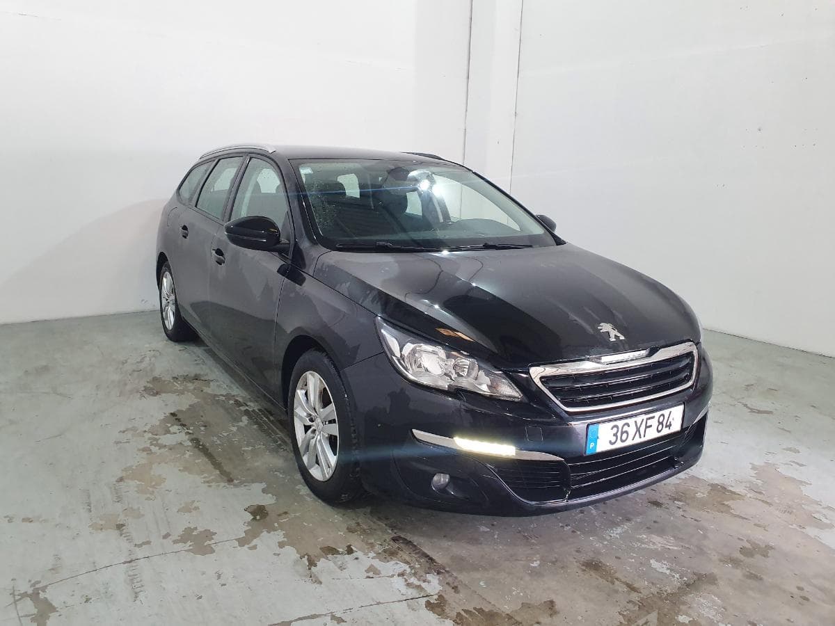 Peugeot 308 SW 1.6 HDI · Ano 2014 — imagen 2