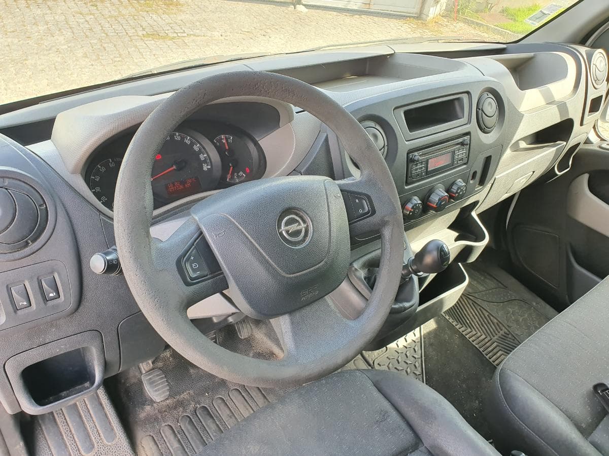 Opel Movano 2.3 CDTI · Ano 2016 — imagen 37